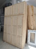 ⁦Placard en bois rouge⁩ - الصورة ⁦2⁩
